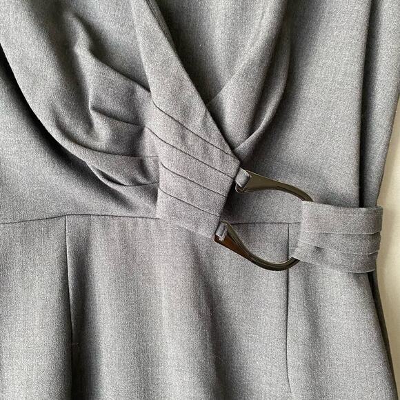 Calvin Klein sz 4 grey built in buckle office sheath‎ dress NWOT - Picture 3 of 9
